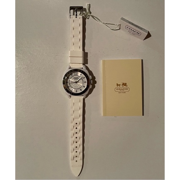 Coach White Rubber Watch⌚️ - Picture 1 of 8